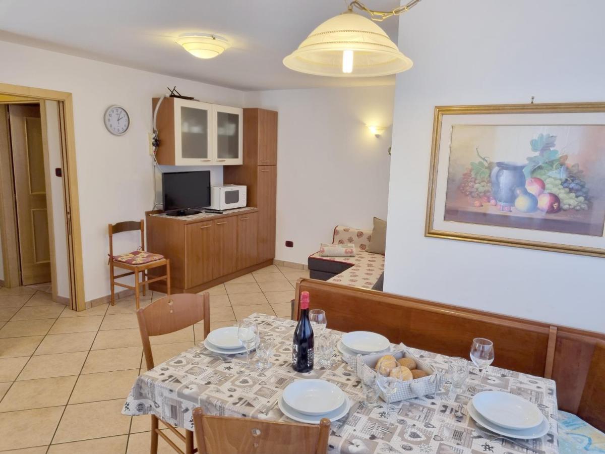 Ciapia Apartment Campitello di Fassa Bagian luar foto