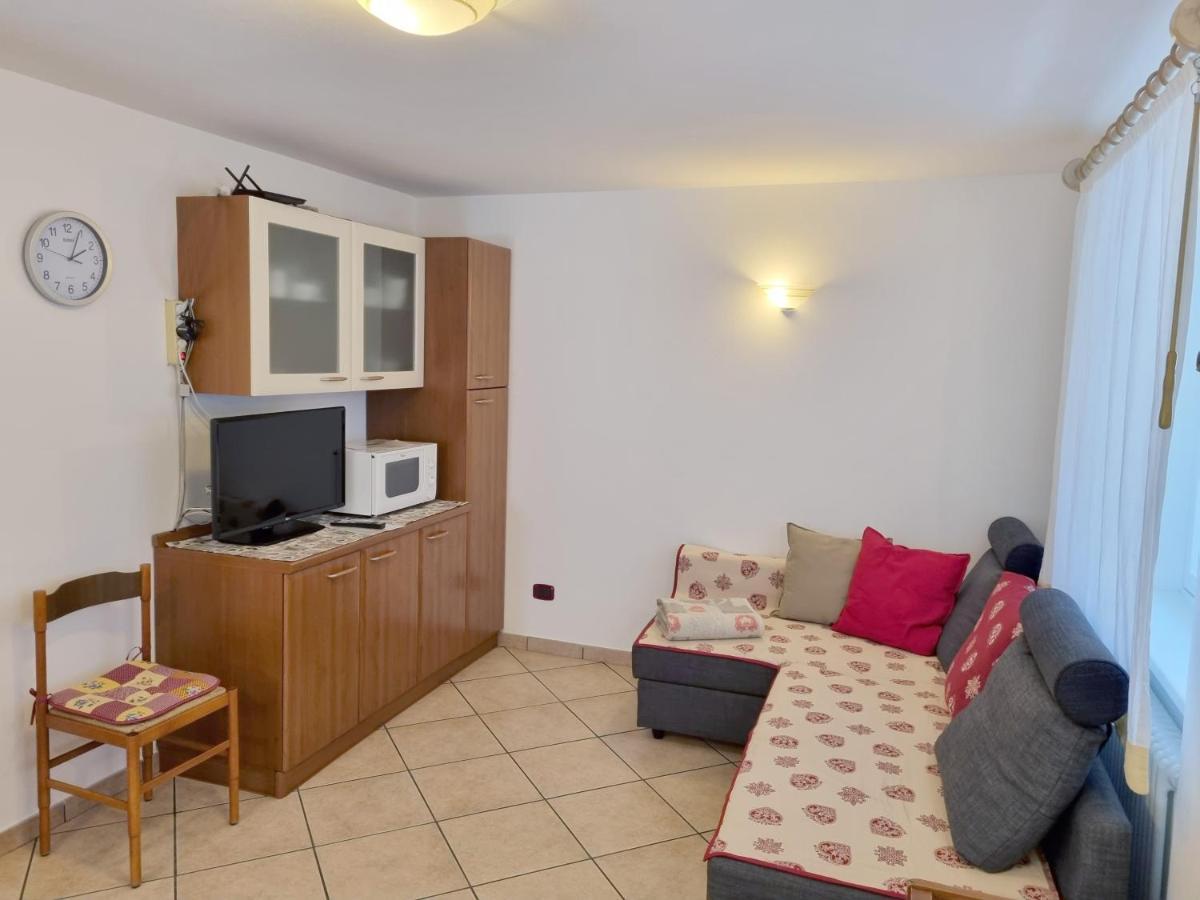 Ciapia Apartment Campitello di Fassa Bagian luar foto