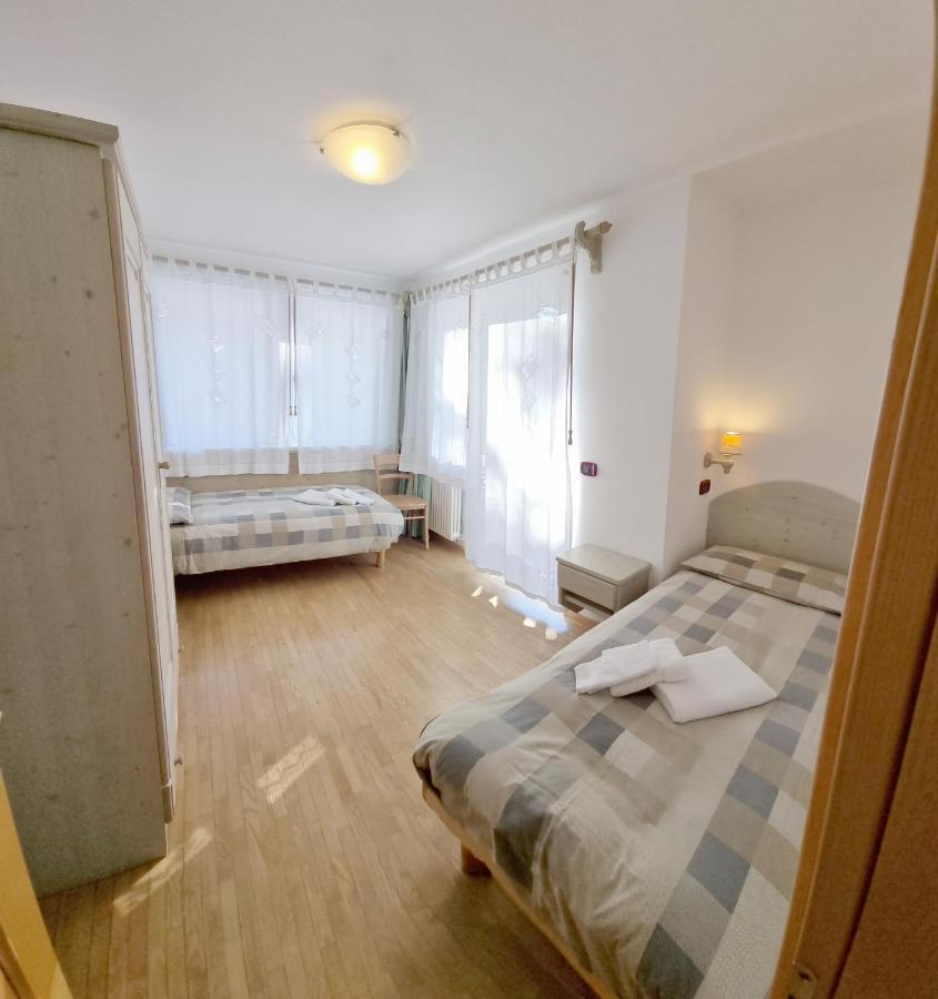 Ciapia Apartment Campitello di Fassa Bagian luar foto