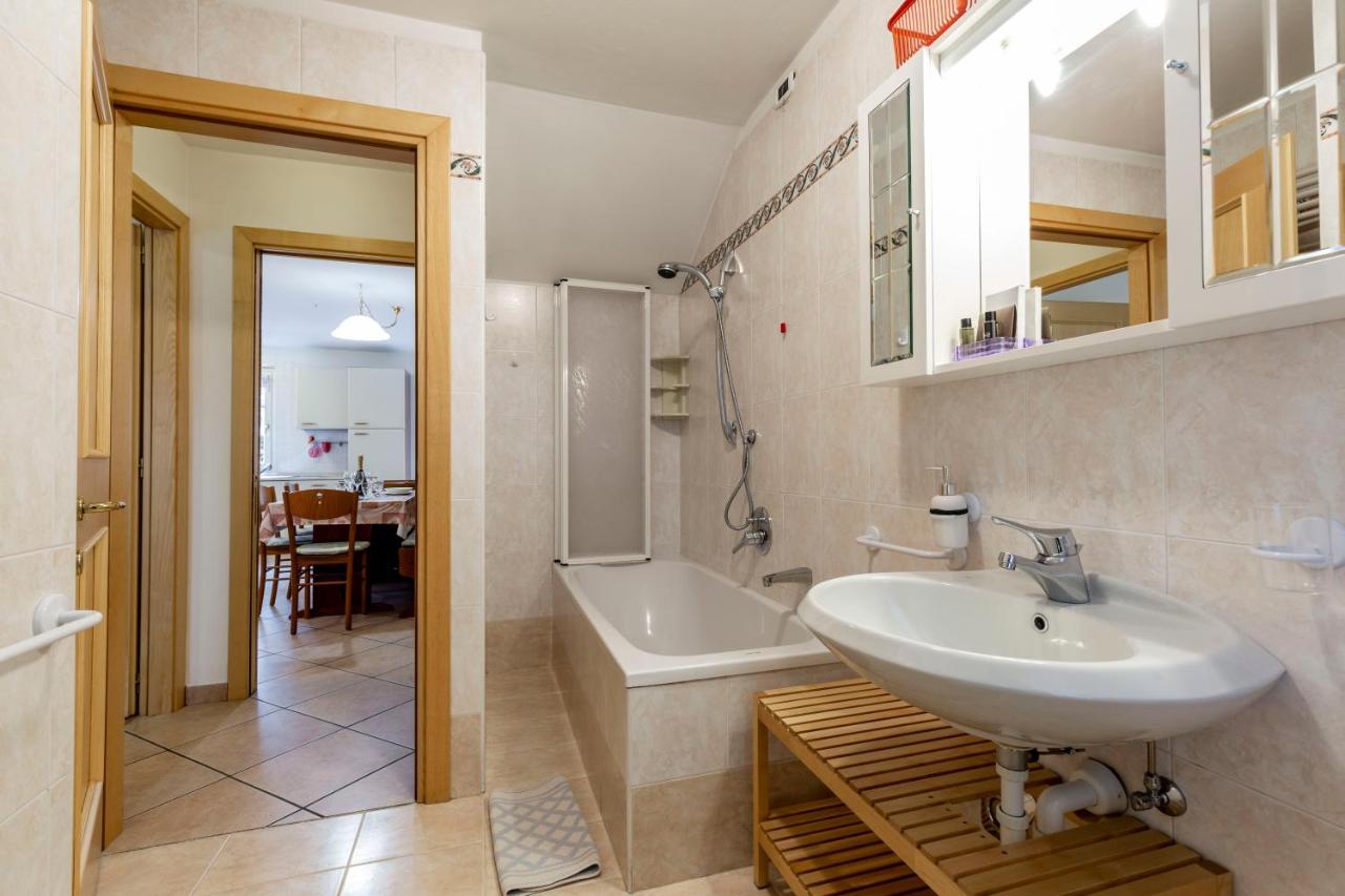 Ciapia Apartment Campitello di Fassa Bagian luar foto