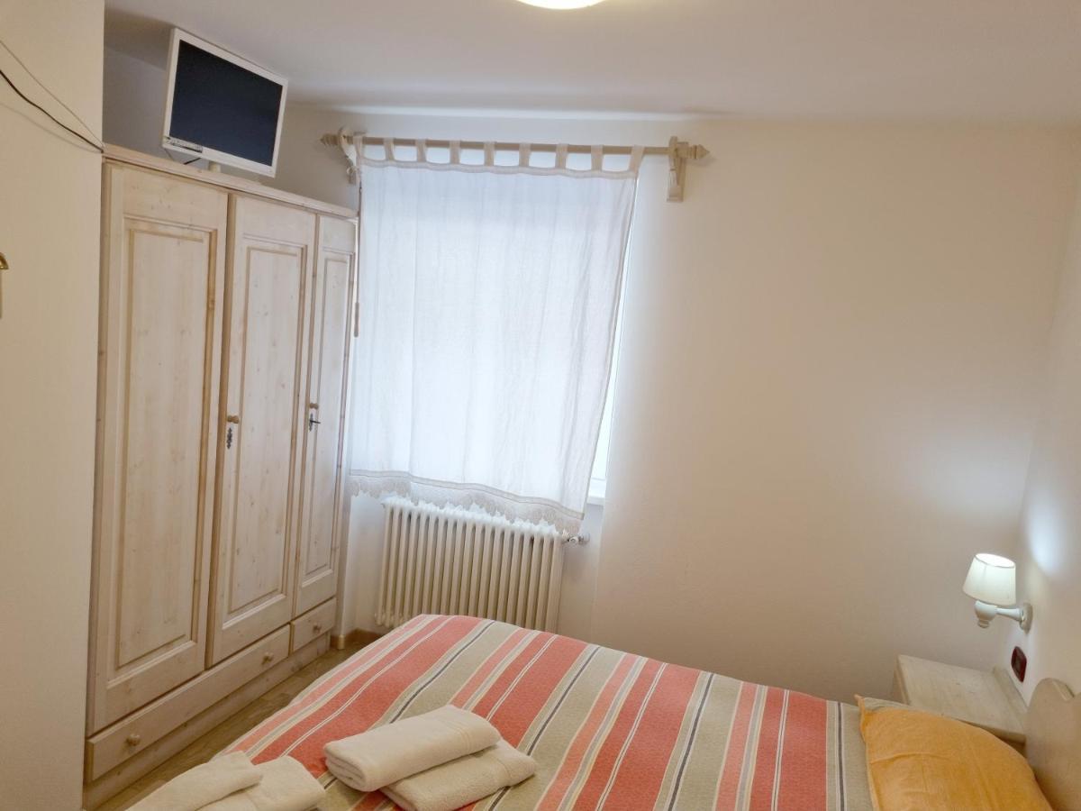 Ciapia Apartment Campitello di Fassa Bagian luar foto