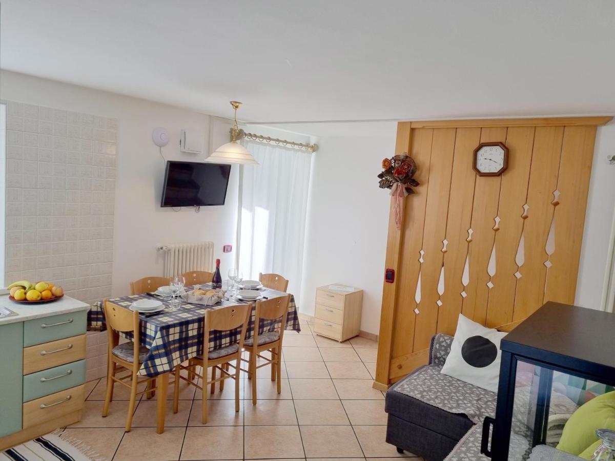 Ciapia Apartment Campitello di Fassa Bagian luar foto