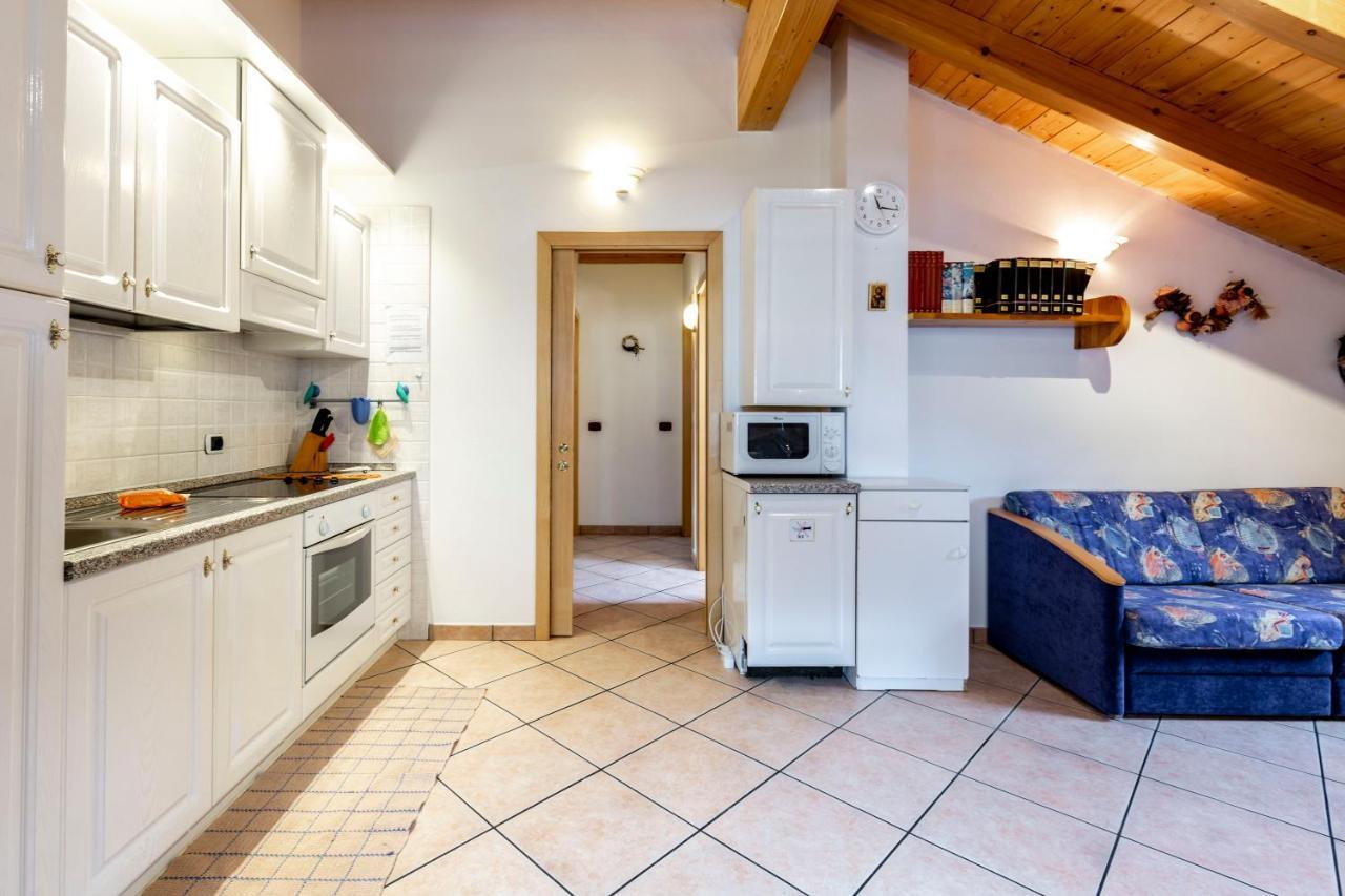 Ciapia Apartment Campitello di Fassa Bagian luar foto