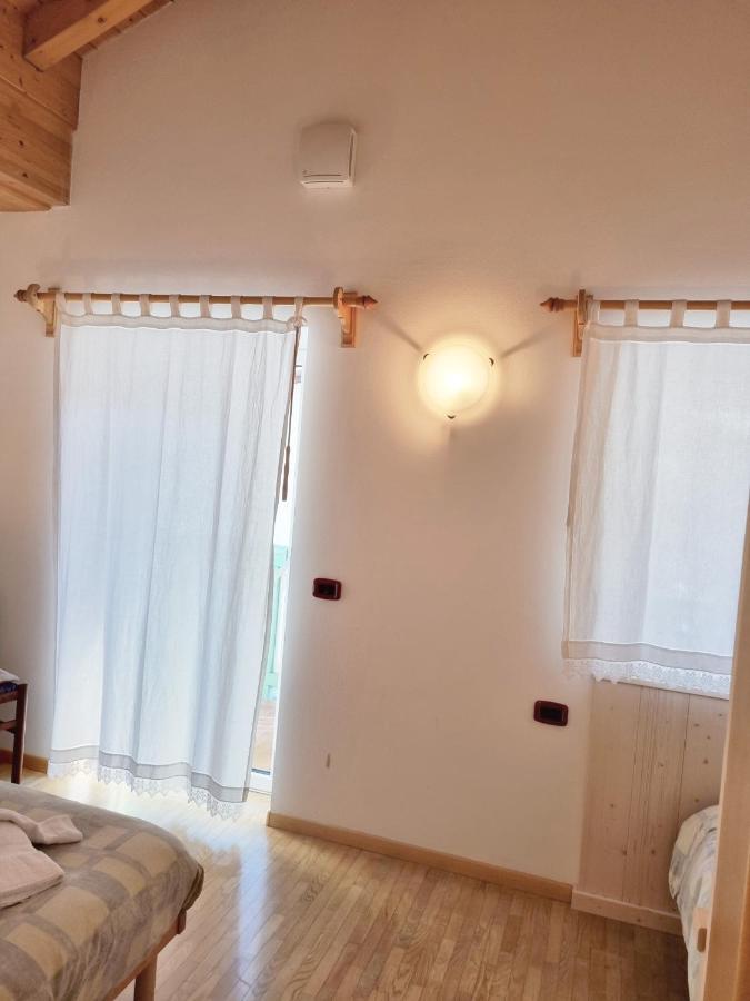 Ciapia Apartment Campitello di Fassa Bagian luar foto